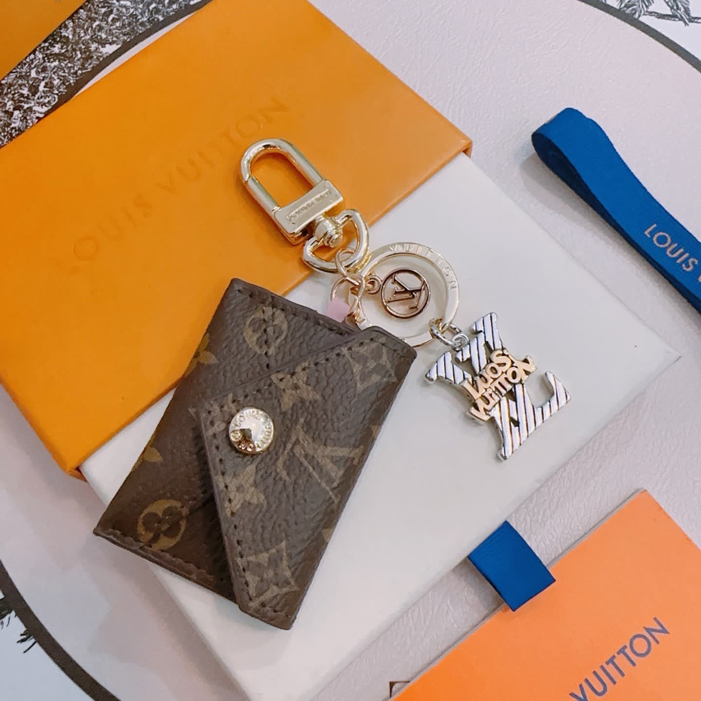 Louis Vuitton Monogram Cardholder Keychain